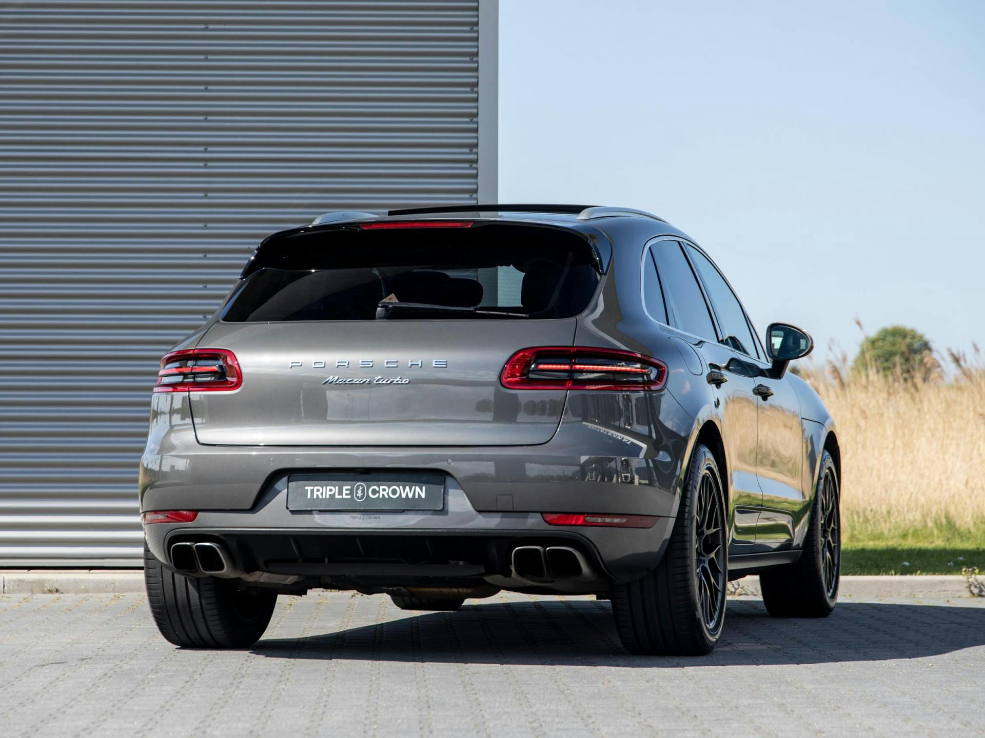 Porsche Macan 3.6 Turbo | Luchtvering | Pano | Burmester |